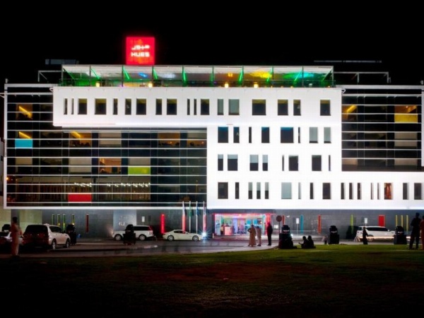 Hues Boutique Hotel image 1